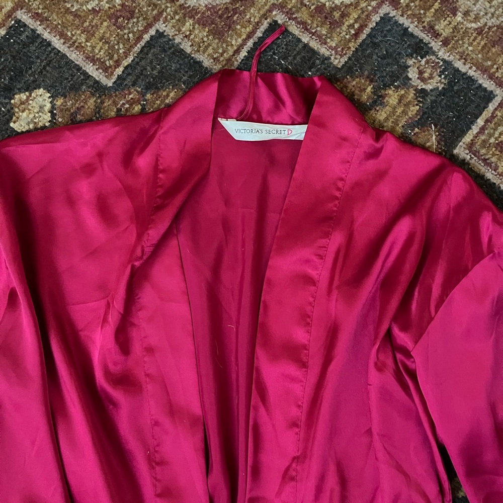 Victoria’s Secret Satin Fuchsia Robe